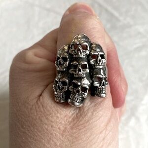 Men’s Multiple Skull Stainless Steel Ring